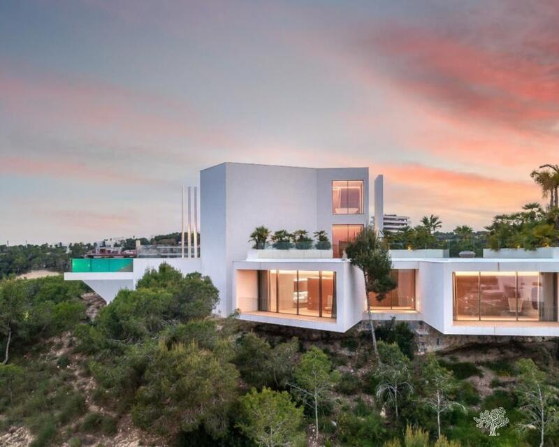 Villa till salu i Dehesa de Campoamor, Alicante