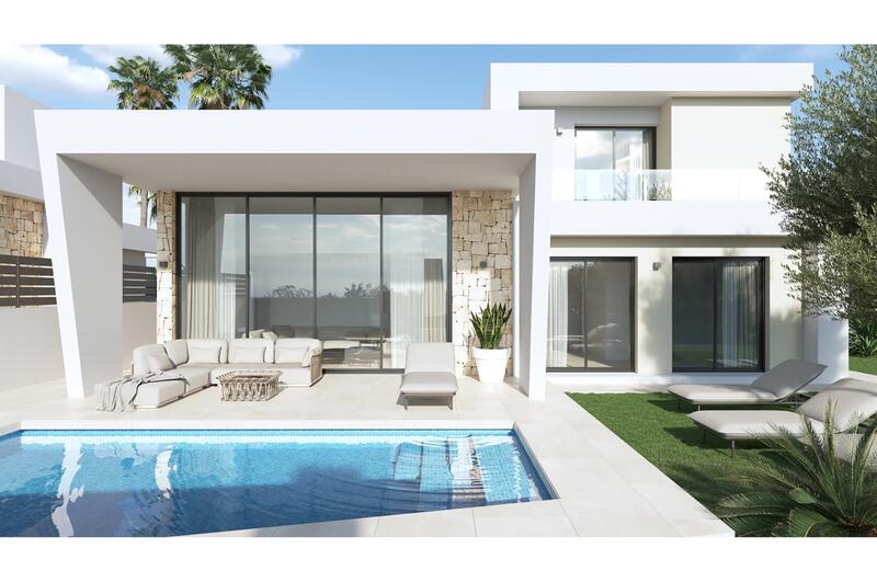 Villa en venta en Torrevieja, Alicante