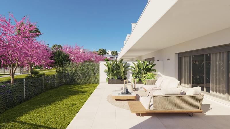 Apartamento en venta en Estepona, Málaga