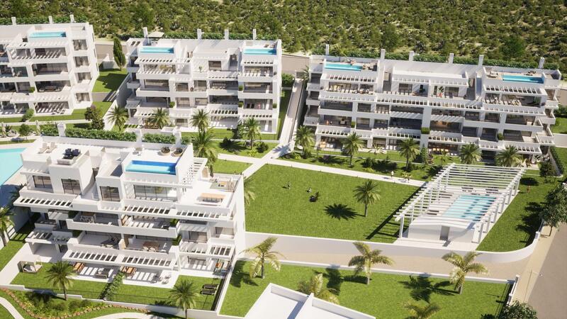 Apartamento en venta en Estepona, Málaga