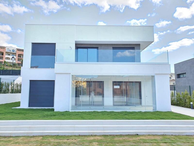 4 Cuarto Villa en venta