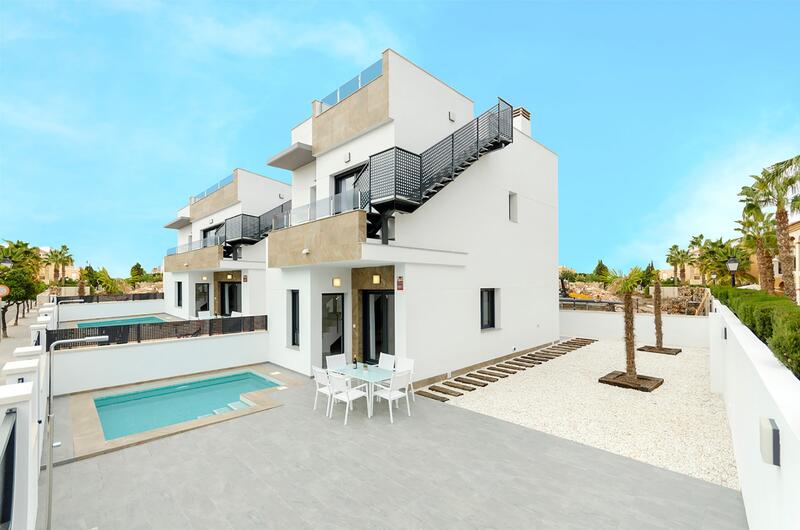 Villa til salg i Torrevieja, Alicante