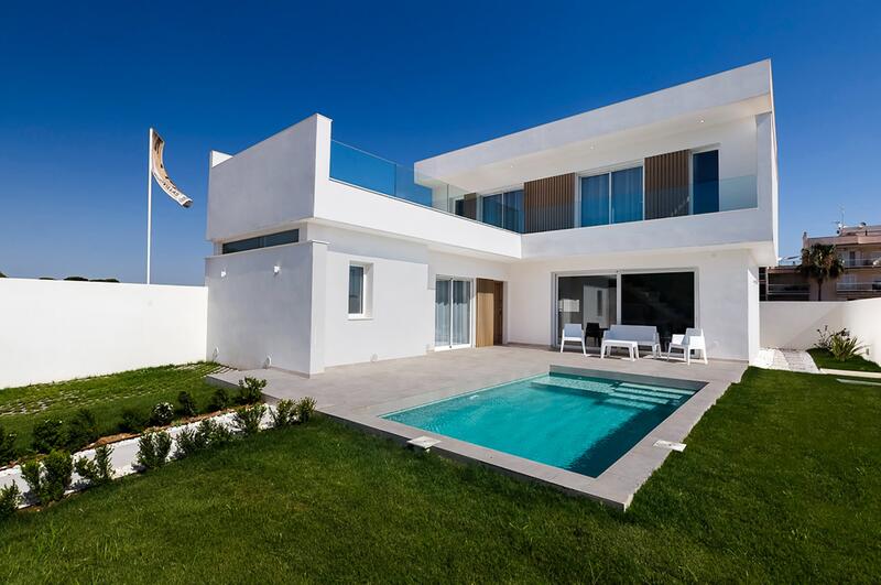 Villa for sale in Santiago de la Ribera, Murcia