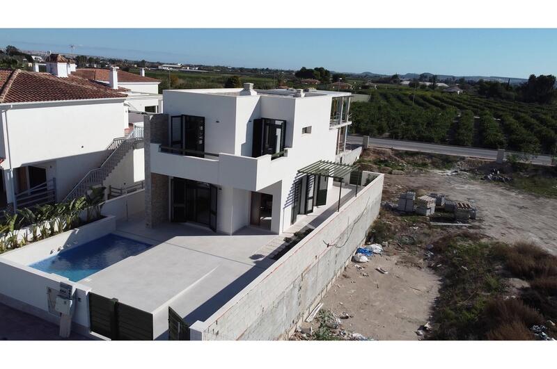 Villa à vendre dans Daya Nueva, Alicante