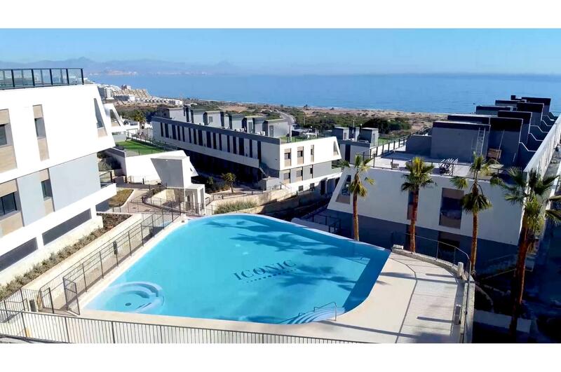 Apartamento en venta en Gran Alacant, Alicante