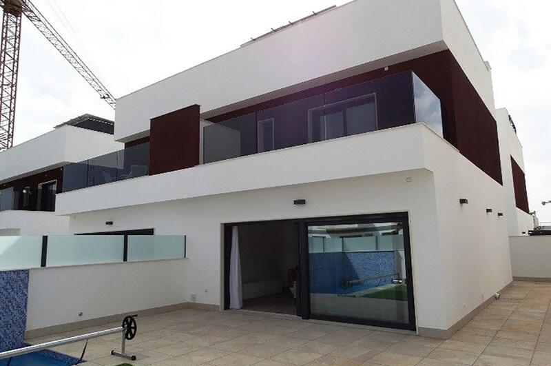 Townhouse for sale in Pilar de la Horadada, Alicante