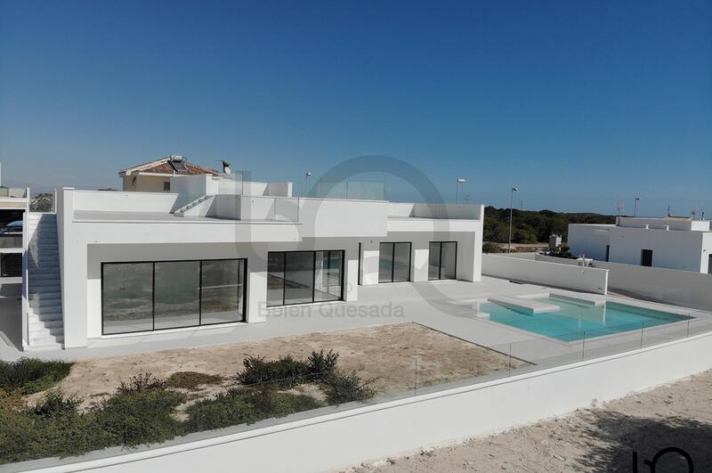 Villa en venta en San Fulgencio, Alicante