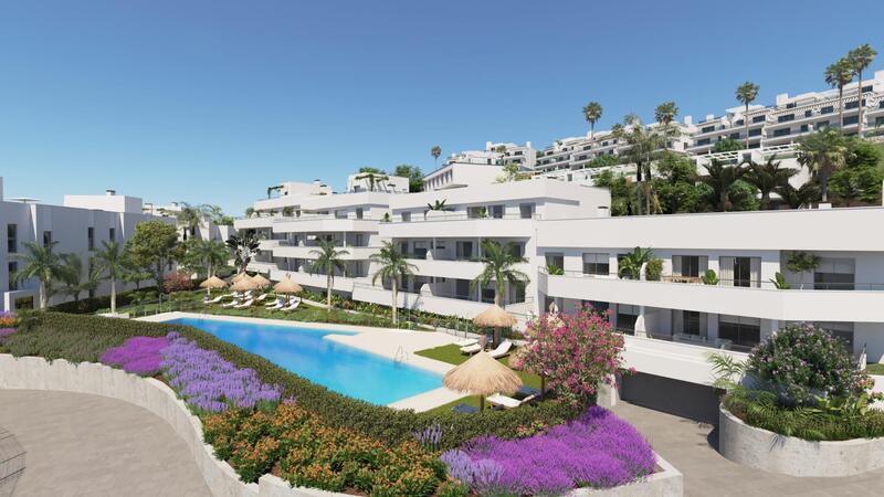 Apartamento en venta en Estepona, Málaga