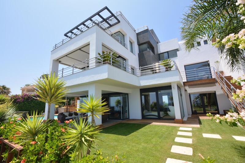 5 bedroom Villa for sale