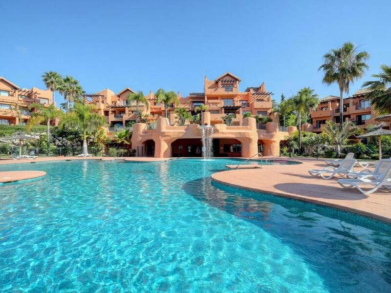 Apartment for sale in Estepona, Málaga