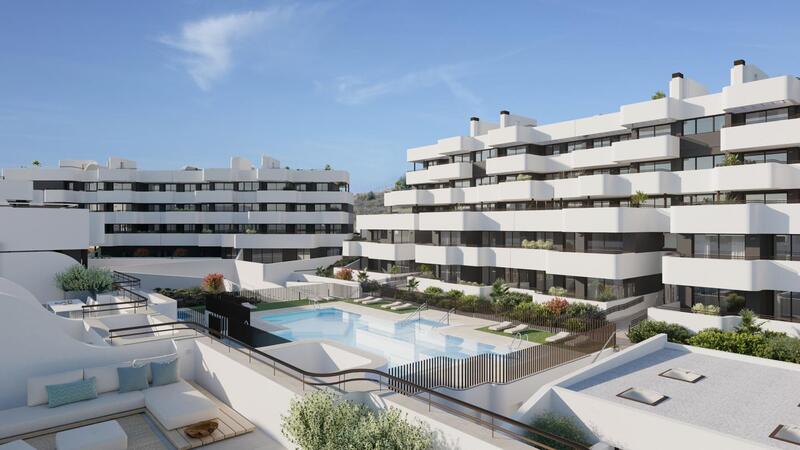 Apartamento en venta en Estepona, Málaga