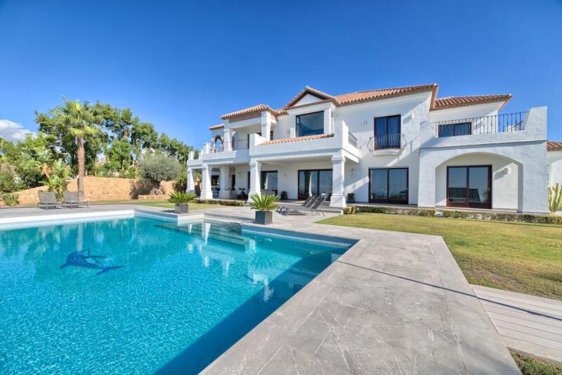 6 bedroom Villa for sale