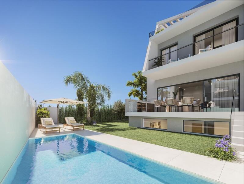 Villa til salg i Estepona, Málaga