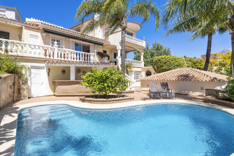 5 bedroom Villa for sale