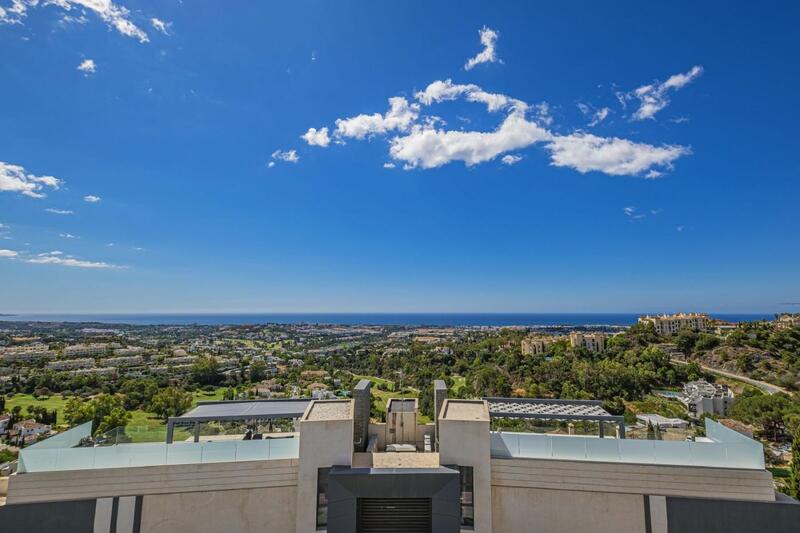 Villa en venta en Benahavis, Málaga