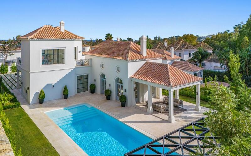 Villa for sale in Marbella, Málaga