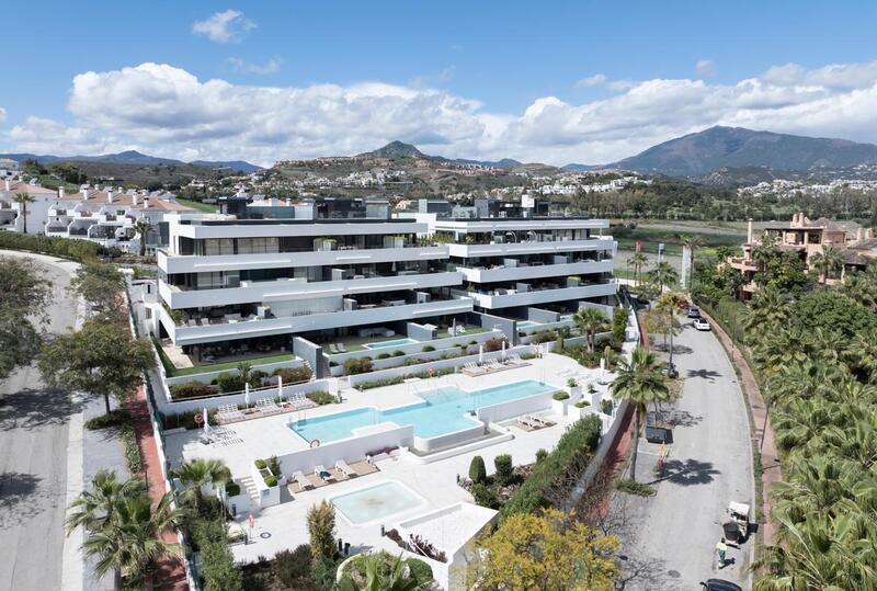 Apartment for sale in Estepona, Málaga