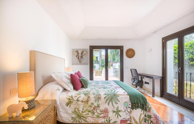 6 chambre Villa à vendre