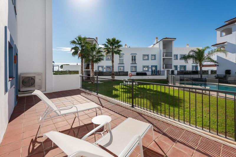 Apartment for sale in Benahavis, Málaga