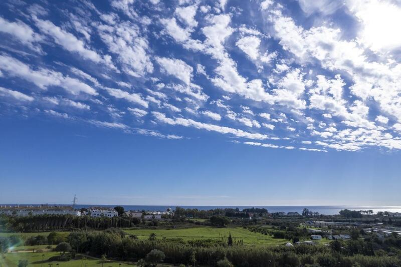 Lejlighed til salg i Estepona, Málaga