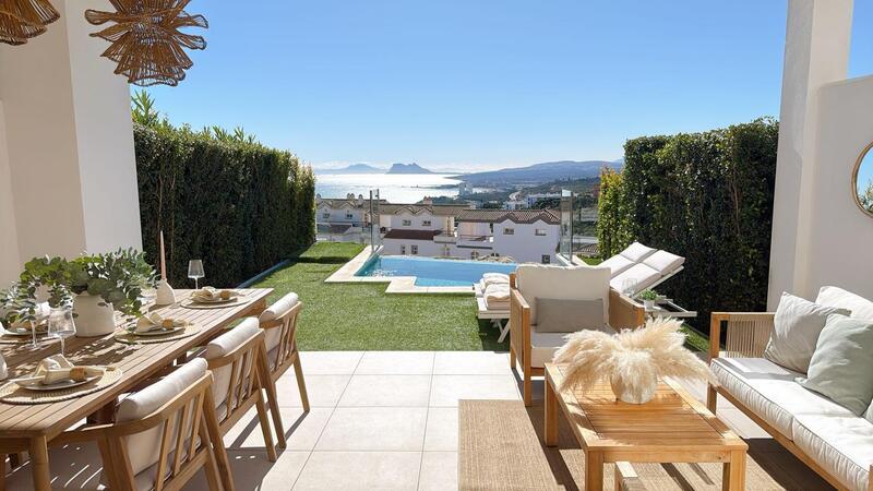 Villa for sale in Manilva, Málaga