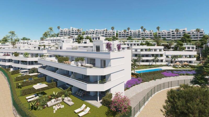 Apartamento en venta en Estepona, Málaga