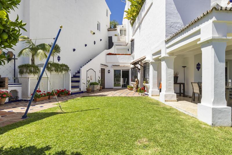 4 bedroom Villa for sale