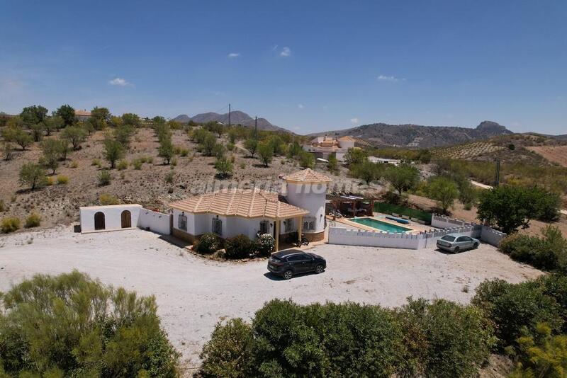 Villa for sale in Oria, Almería