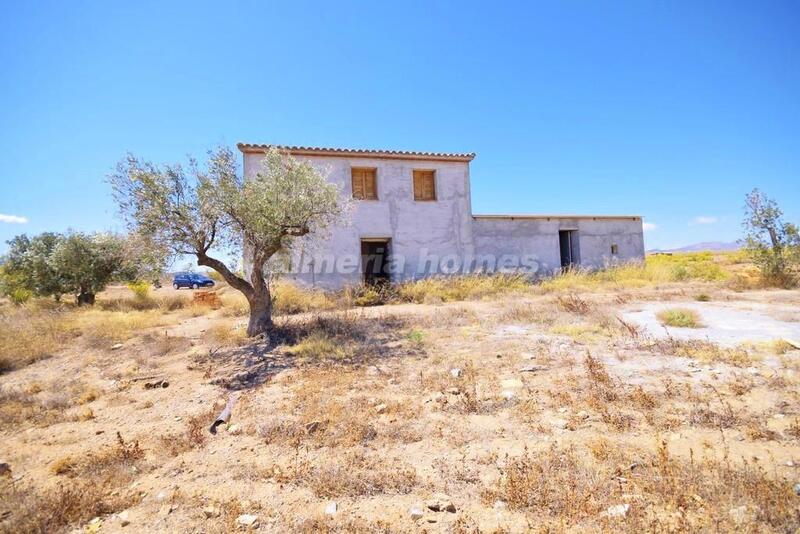 Landhuis Te koop in Partaloa, Almería