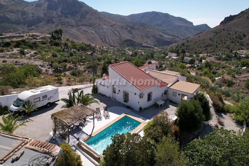 Villa for sale in Oria, Almería