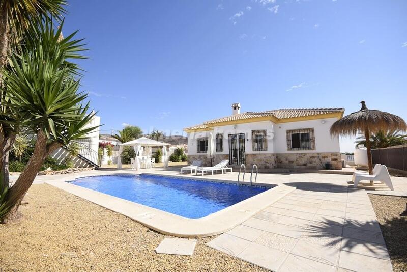 Villa zu verkaufen in Arboleas, Almería