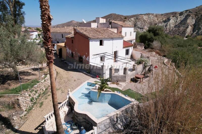 Auberge à vendre dans Arboleas, Almería