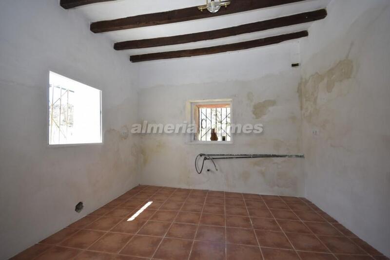 5 Cuarto Casa de Campo en venta