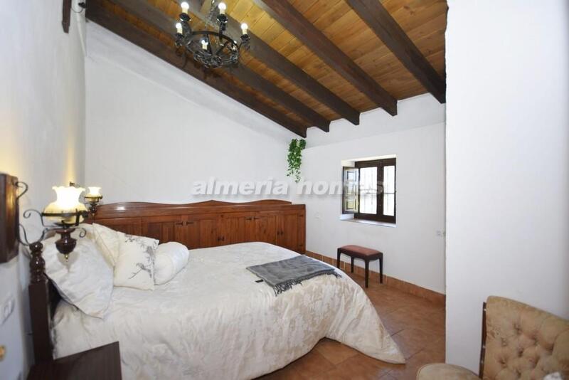 4 chambre Auberge à vendre