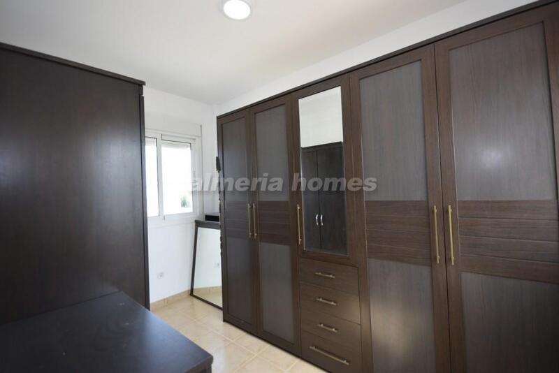 4 Cuarto Villa en venta