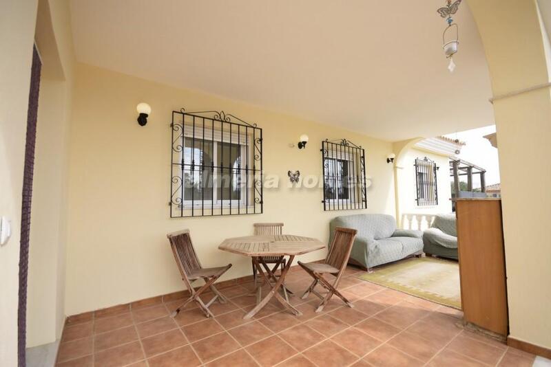 4 Cuarto Villa en venta