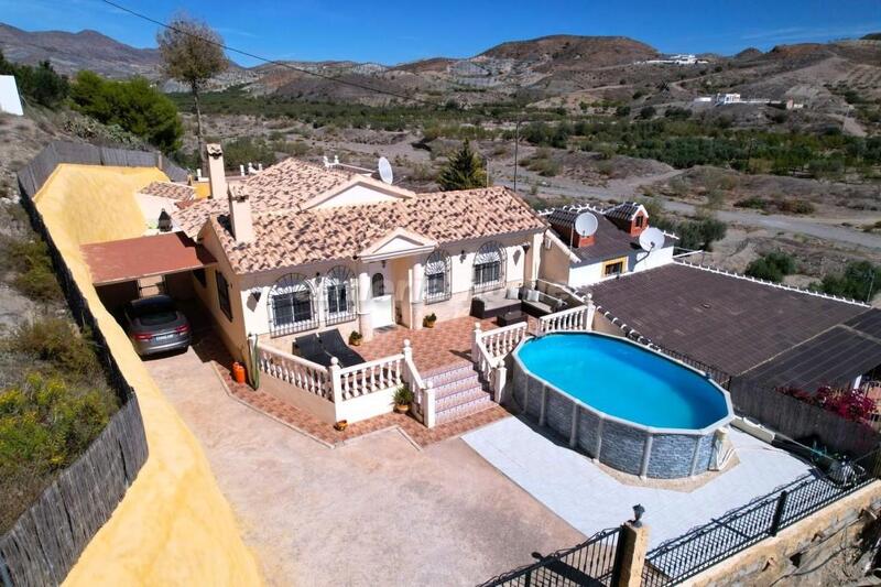 Villa til salgs i Albox, Almería