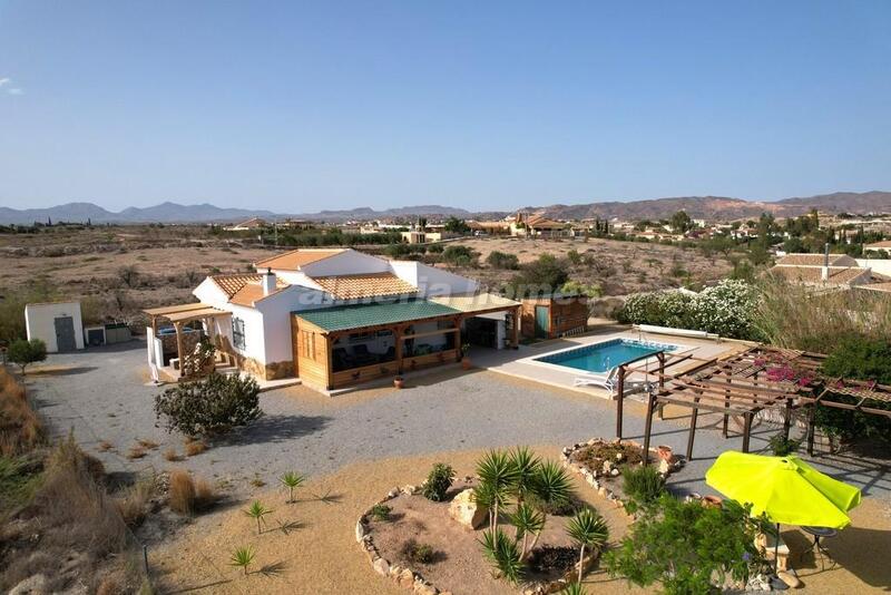 Villa for sale in Albox, Almería