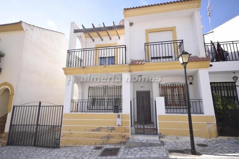 Dúplex en venta en Arboleas, Almería