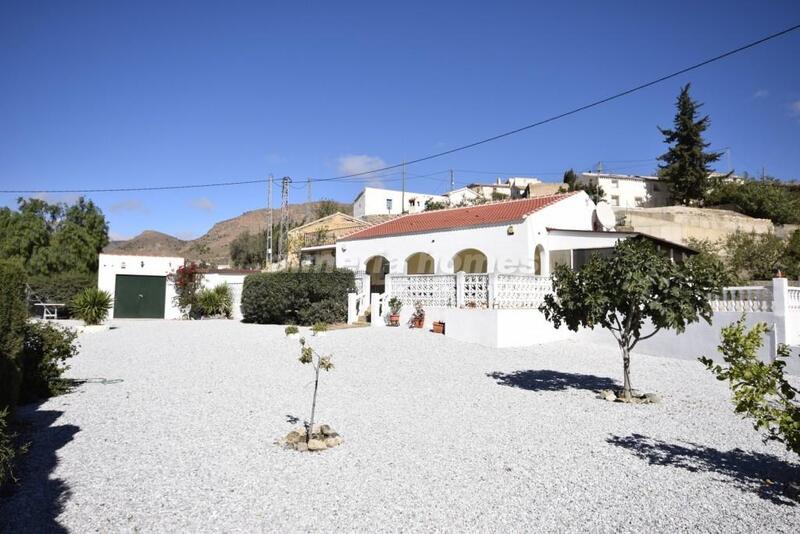 Villa for sale in Oria, Almería