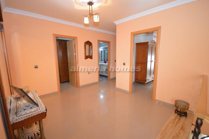 4 bedroom Townhouse for sale