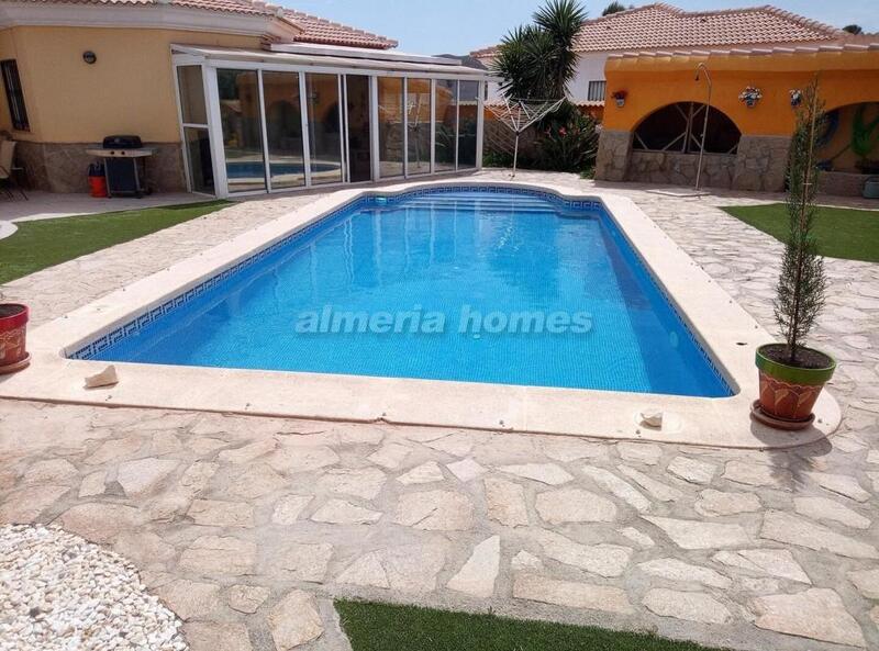 3 bedroom Villa for sale