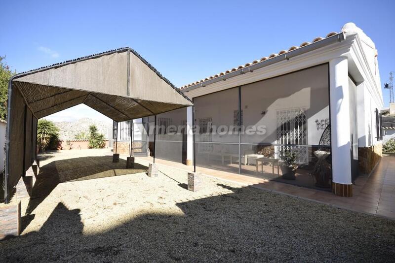 3 Cuarto Villa en venta