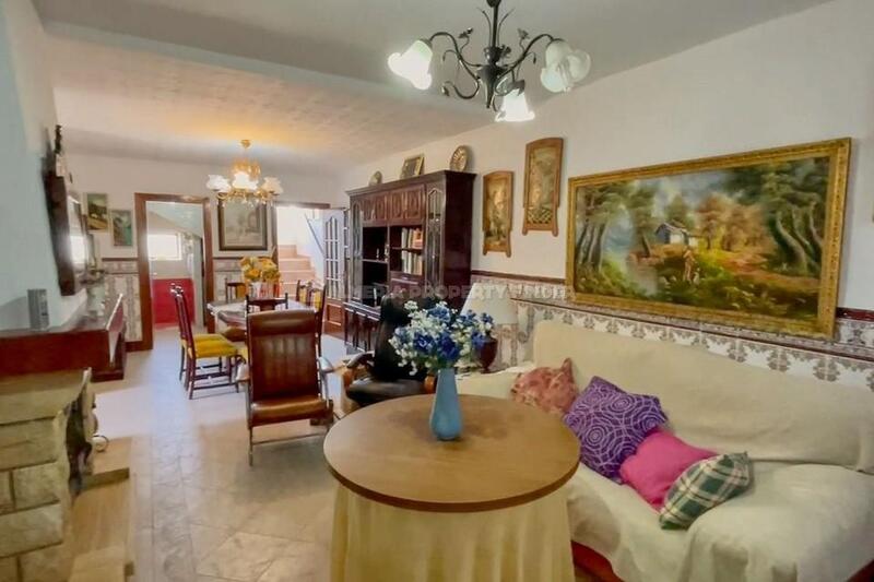 7 Cuarto Casa de Campo en venta