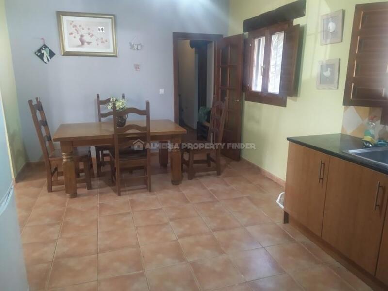 4 Cuarto Villa en venta