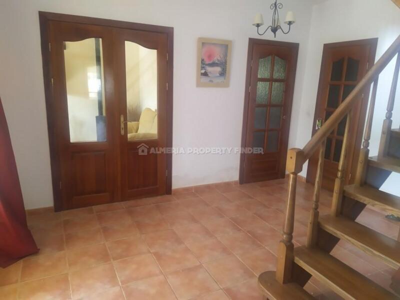 4 Cuarto Villa en venta