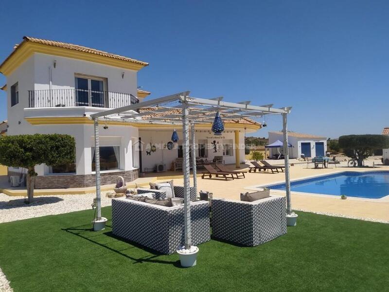 Villa à vendre dans Partaloa, Almería