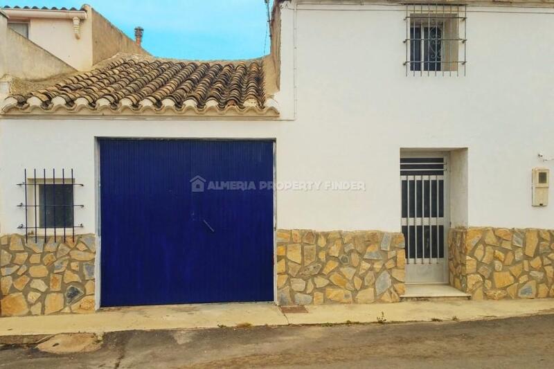 Byhus til salg i Huercal-Overa, Almería