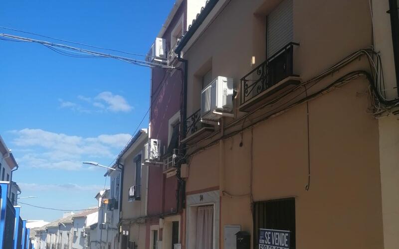 Stadthaus zu verkaufen in Rute, Córdoba