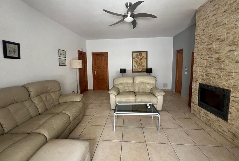 3 Cuarto Villa en venta